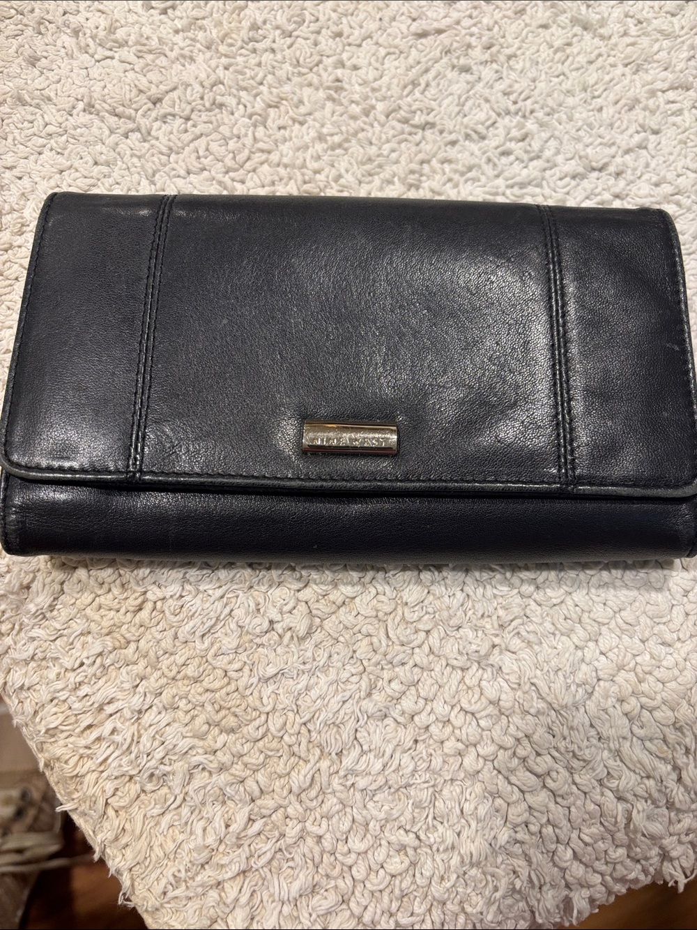 Black Leather Women's Wallet Clutch - Classic Foldover